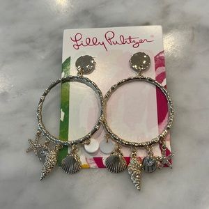 Lilly earrings